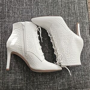 Gianni Bini White Bootie Heel